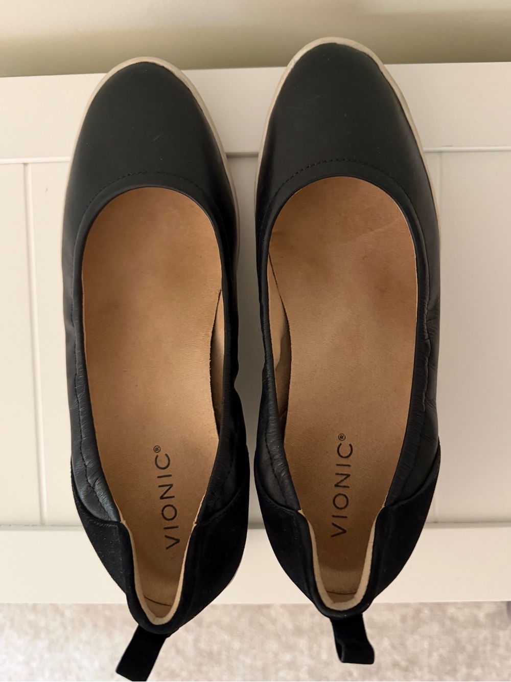 Vionic Jacey Black Wedge Leather -  Women's Comfort Shoe - Picture 3 of 8